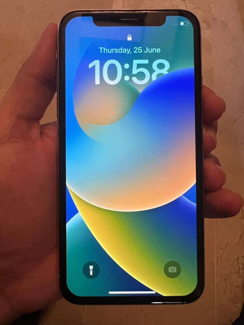 Apple iPhone X 0
