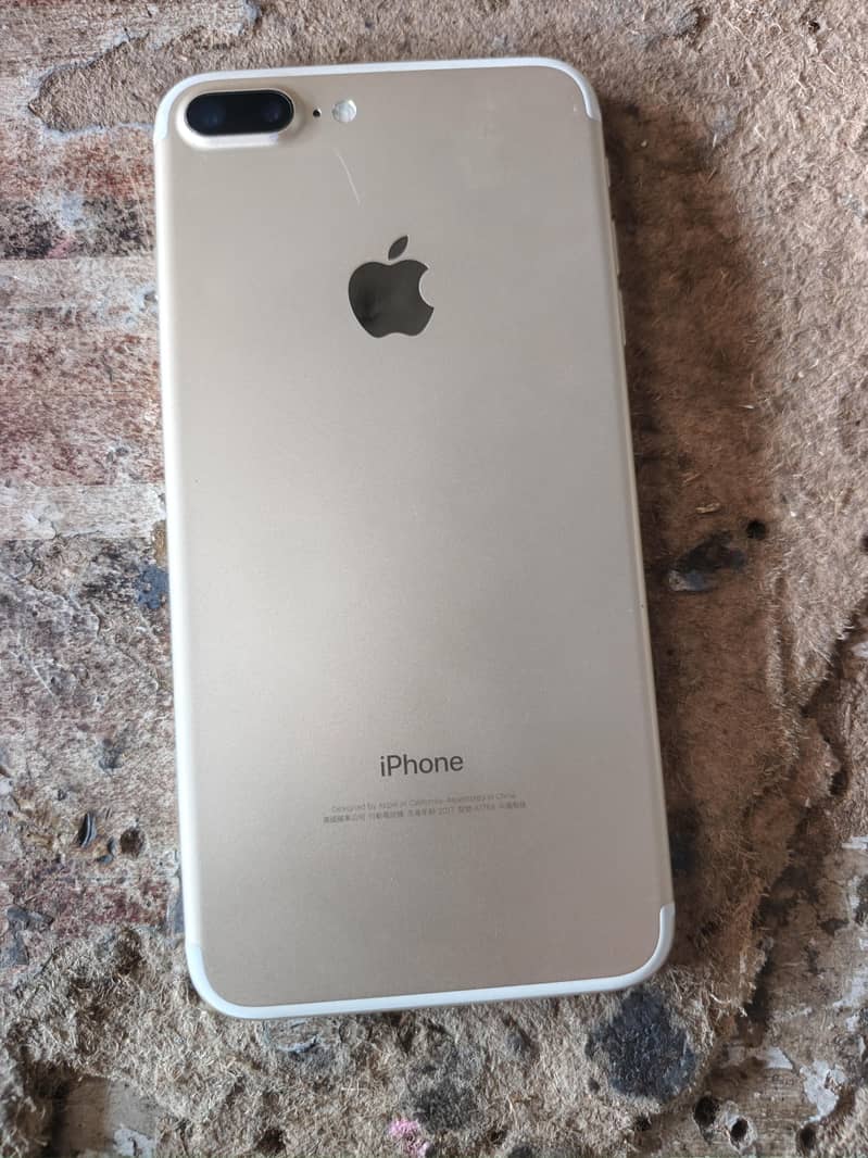 Apple iPhone 7 Plus 0
