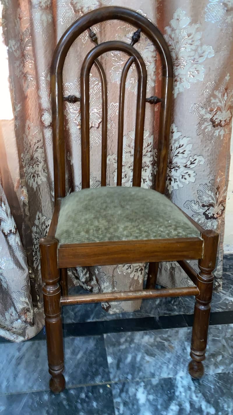 Dining chairs 1