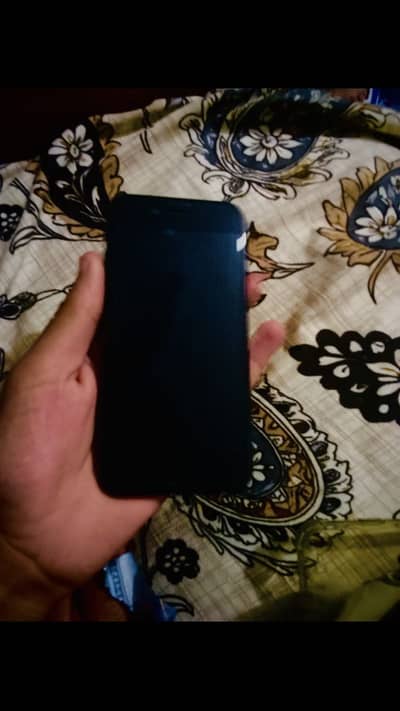 Apple iPhone SE