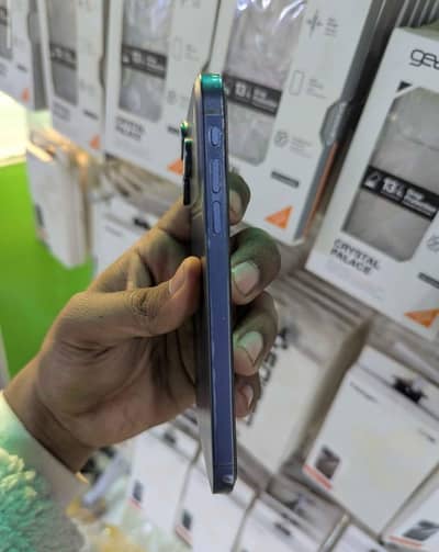 Apple iPhone XR