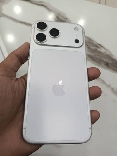 Apple iPhone 17 Pro Max