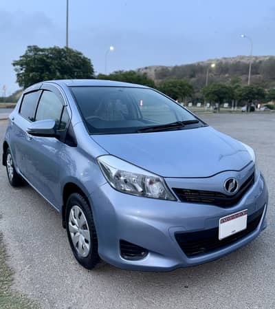 Toyota Vitz 2013