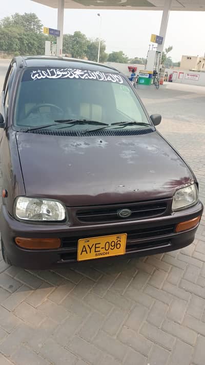 Daihatsu Cuore 2012