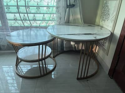 2 Giant Tables