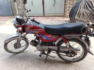 Honda cd 70 red color