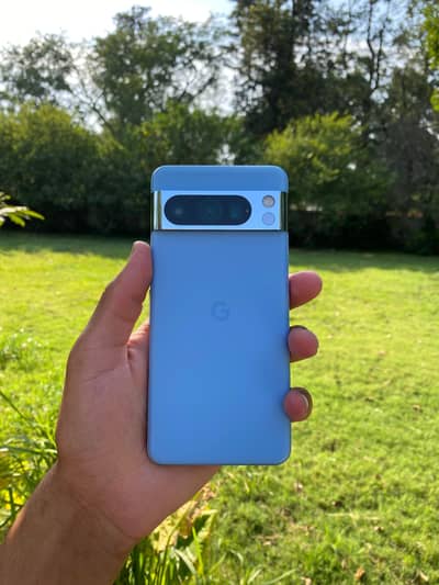 Google Pixel 8 Pro