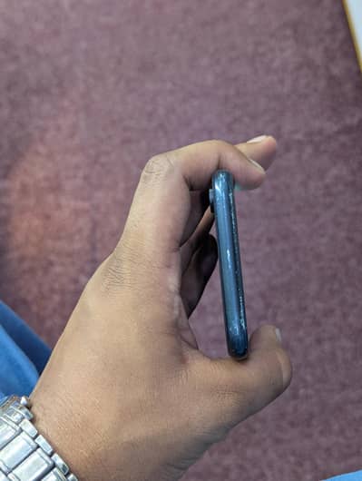 Apple iPhone XR