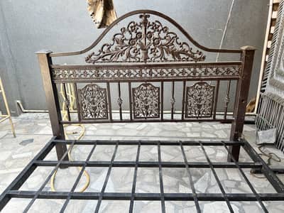 16 Guage heavy Iron Bed new Condition