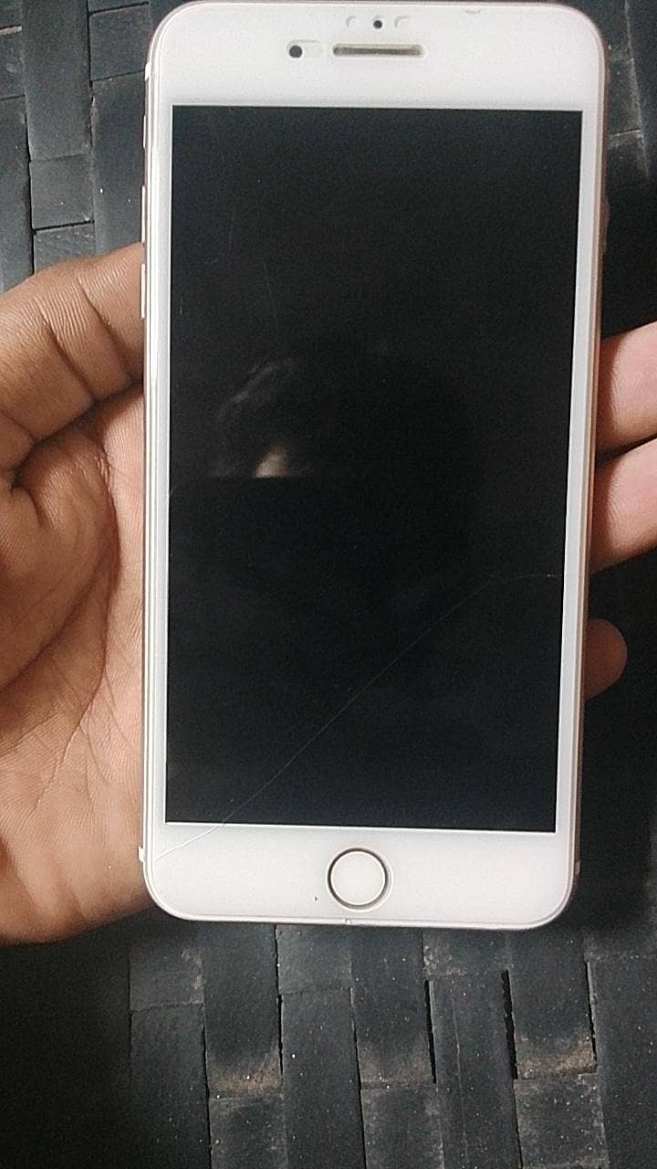 Apple iPhone 7 Plus 4