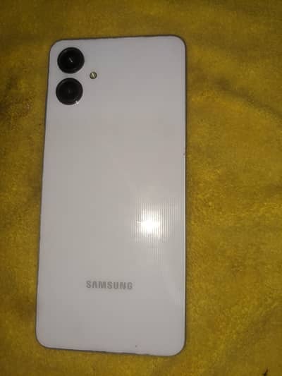 Samsung Mobile A06