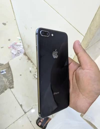 Apple iPhone 8 Plus