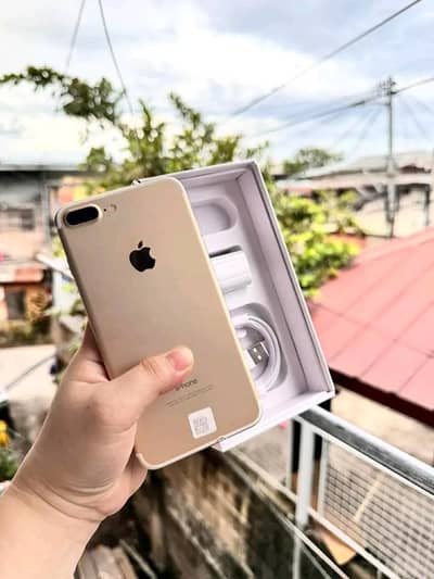 Iphone 7plus PTA approved 128gb My Whatsapp number 0320-19-06-573