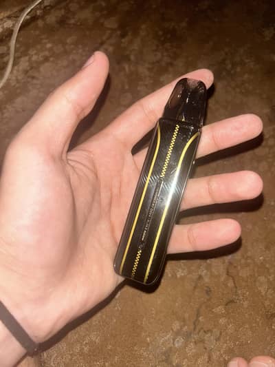 Xlim 3 Ultra just 2 week use 10/10 condition new coil