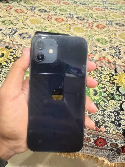 Apple iPhone 12