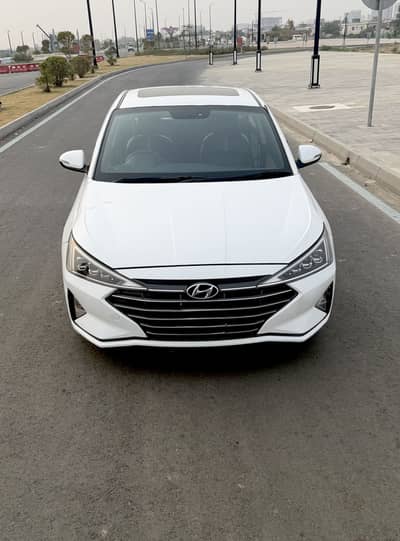 Hyundai Elantra 2023