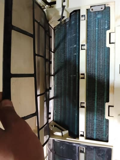 Haier ac 1 ton non Invertor