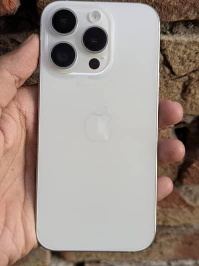 Apple iPhone 15 Pro