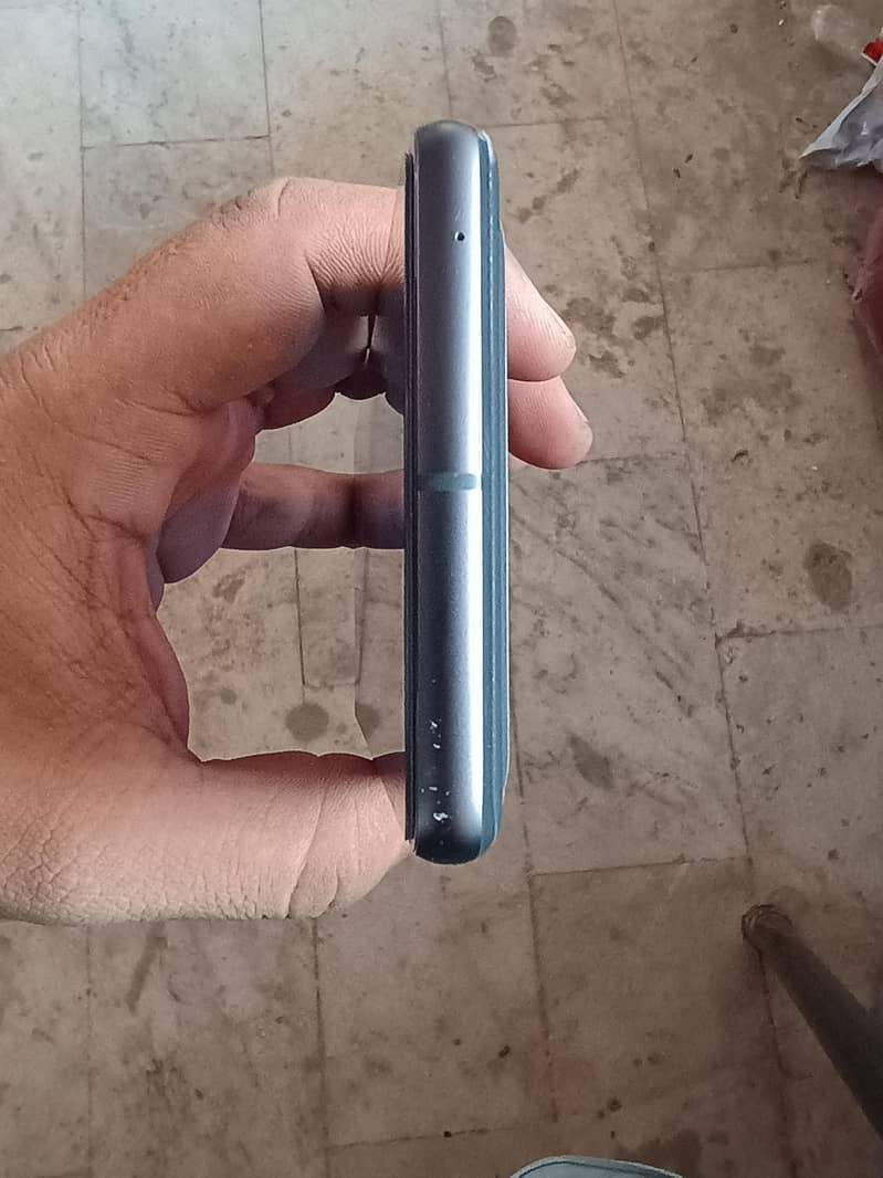 Google Pixel 7 5