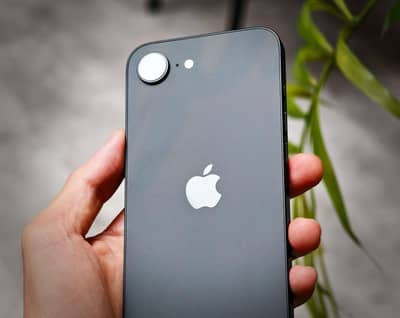 Apple iPhone 17e