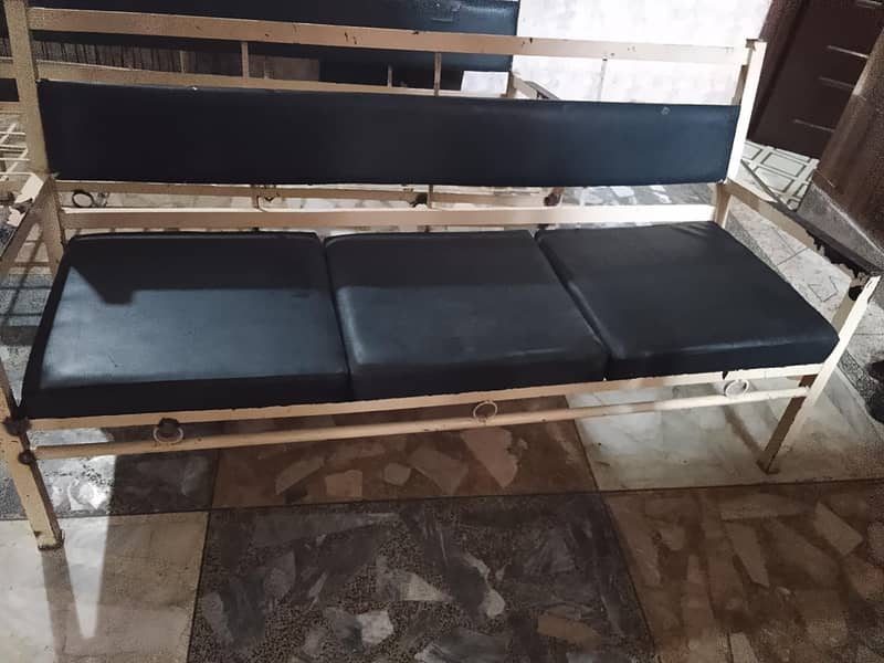 iron  sofa solid 0
