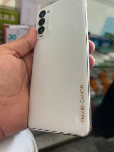 Tecno Camon 18P