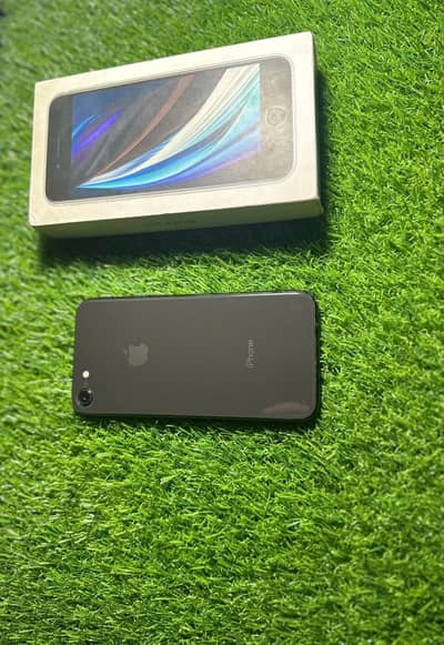 Apple iPhone SE