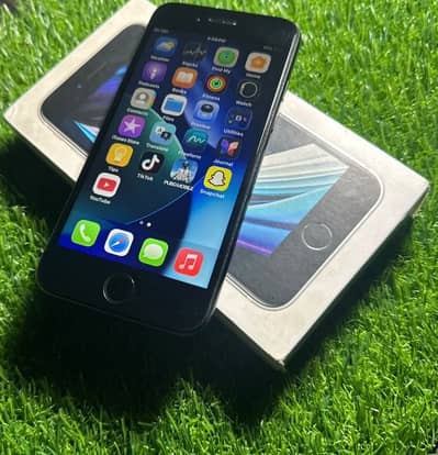 Apple iPhone SE