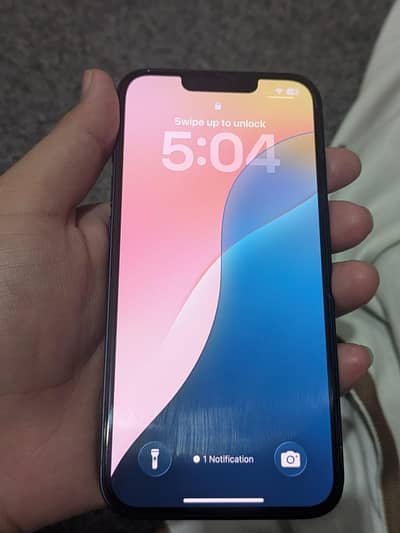 Apple iPhone 13