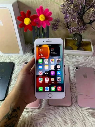 Iphone 7plus PTA approved 128gb My Whatsapp number 0320-19-06-573