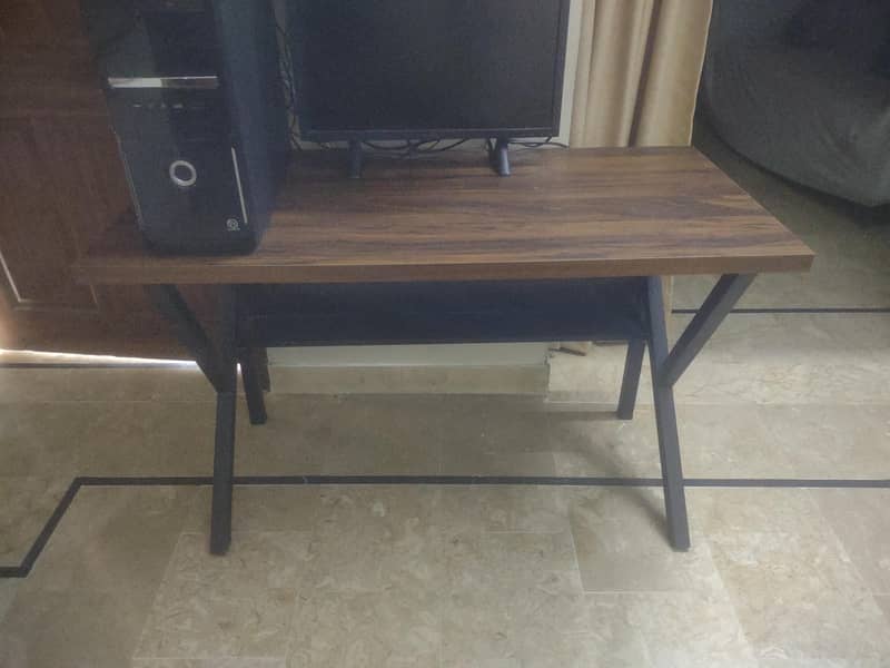 computer table 4/3 0
