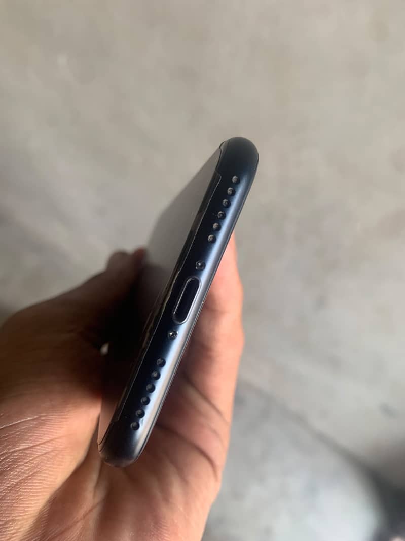 Apple iPhone SE3 3