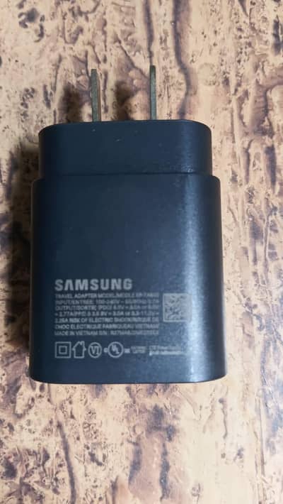 Original Samsung 25W Super Fast Charger Type-C Adapter