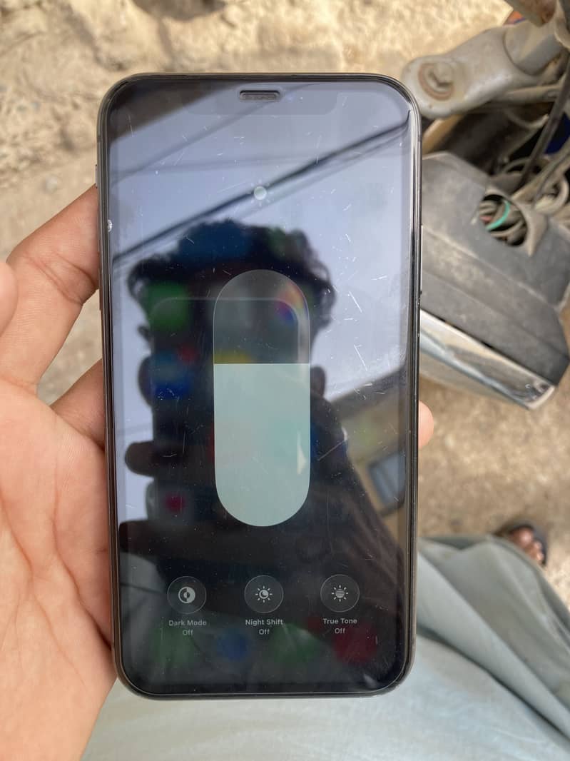 iPhone 11 1