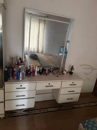 4 piece furniture