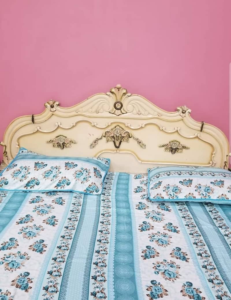 my bed 0