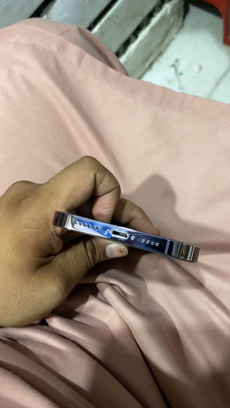 iphone 14 pro max 2