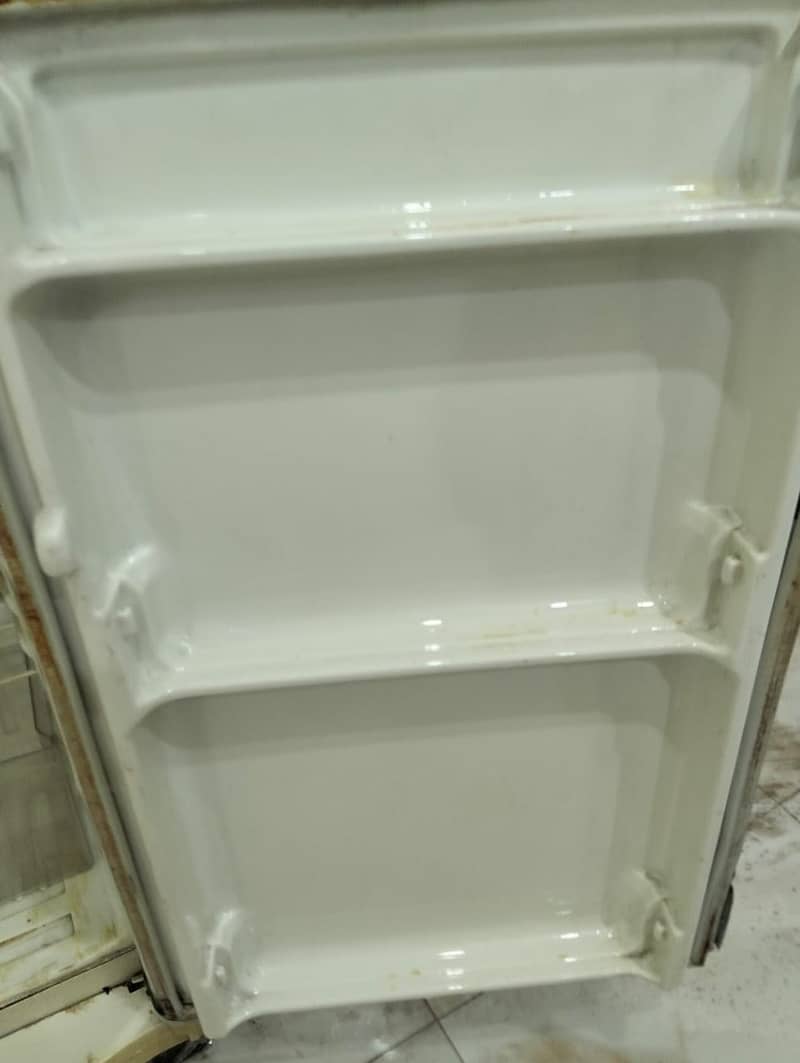 Waves refrigerator 5