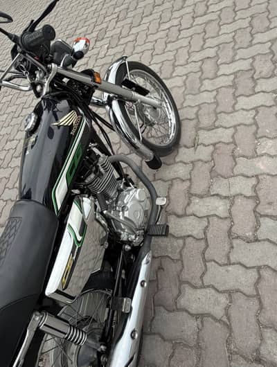 Honda 125 special edition Black/silver