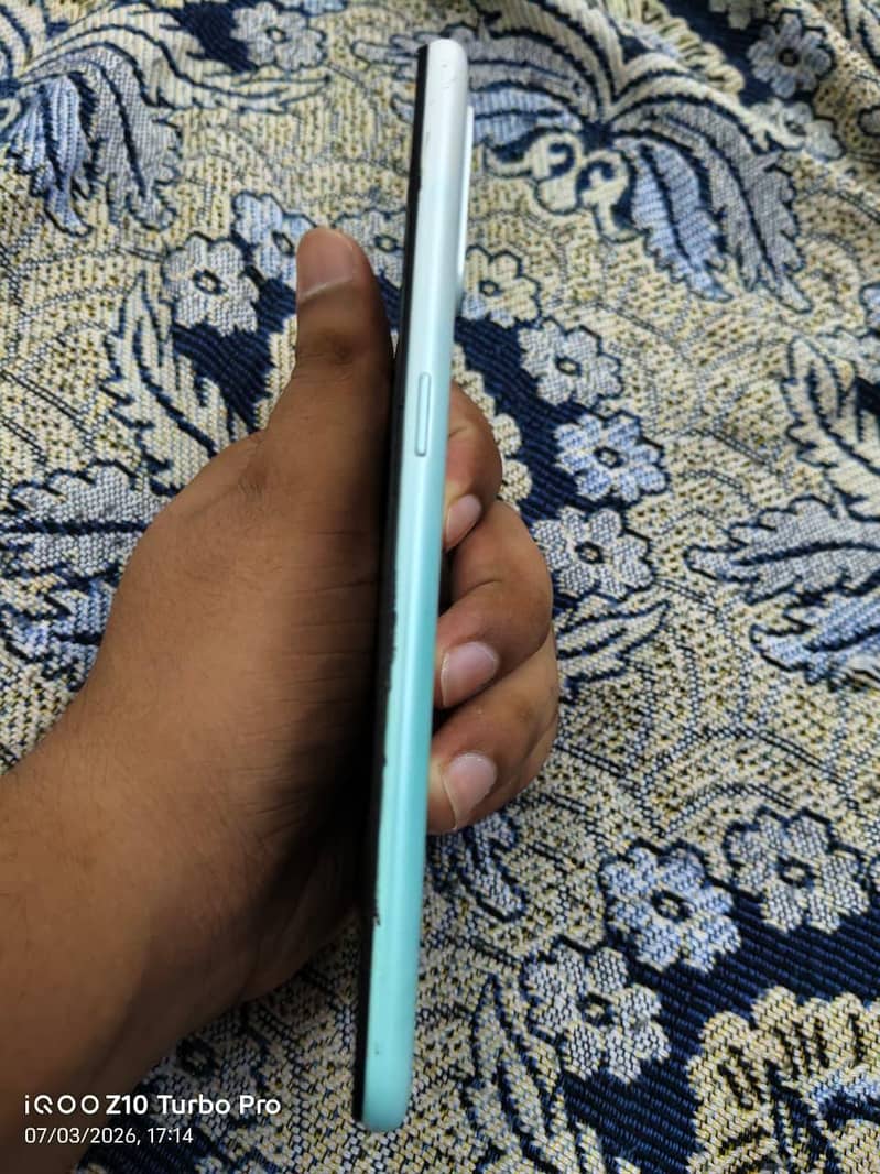 OPPO A31 2