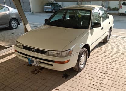 Toyota Corolla XE G 1998 Low Mileage
