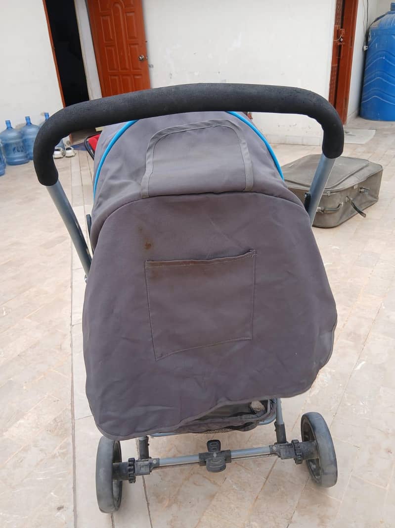 pram/stroller 4