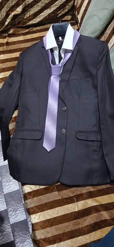 Three piece fresh condition  38 number