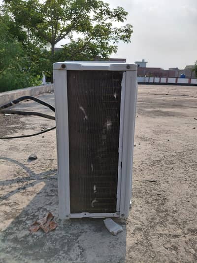 Mitsubishi 1.5 AC DC inverter