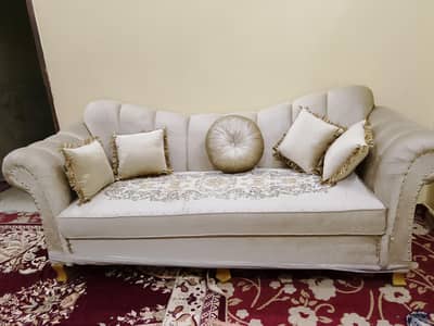 sofa set 5 seater new not used