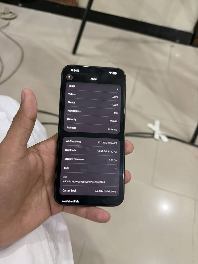 Apple iPhone 15 Pro Max 5