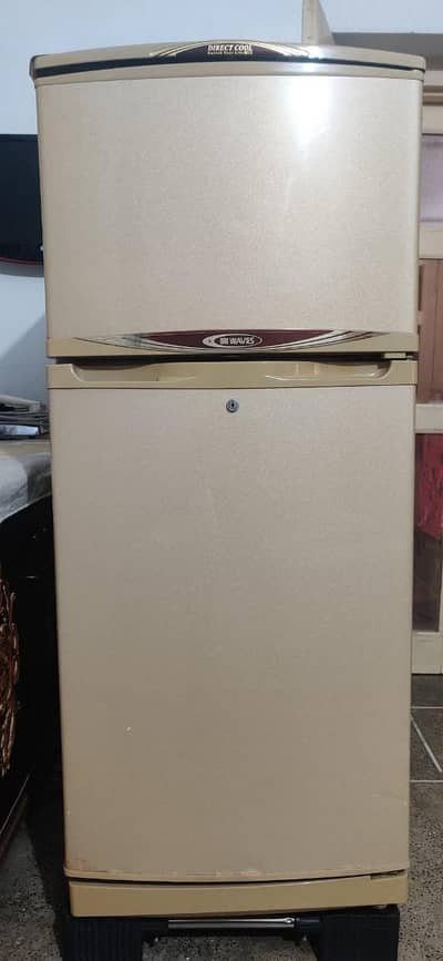 Very Good Clean Condition Refrigerator