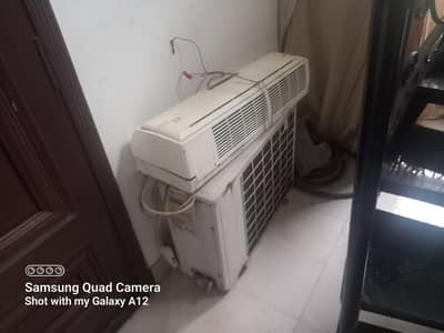 Haier Non iverter AC in Good Condition for sale Price is fixed