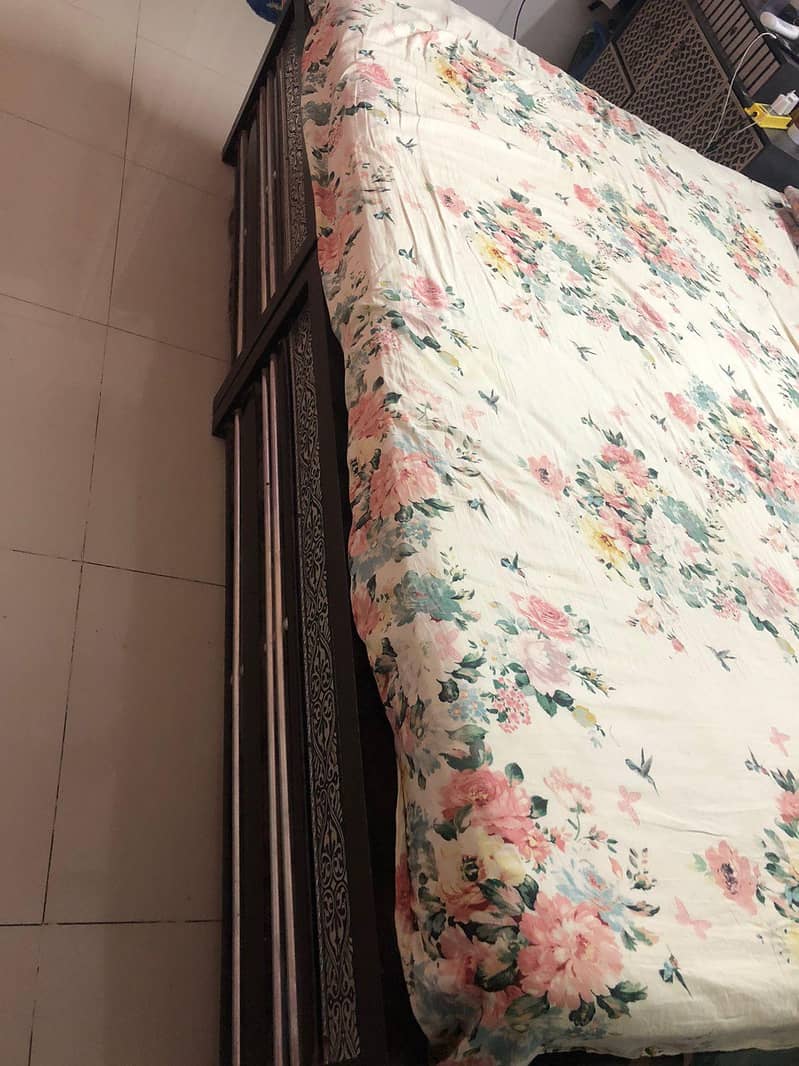 beds and dressing table 1