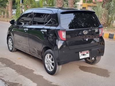 Daihatsu Mira 2017
